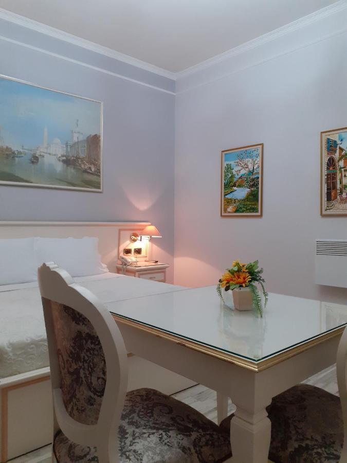 Hotel Guri Ελβασάν Εξωτερικό φωτογραφία