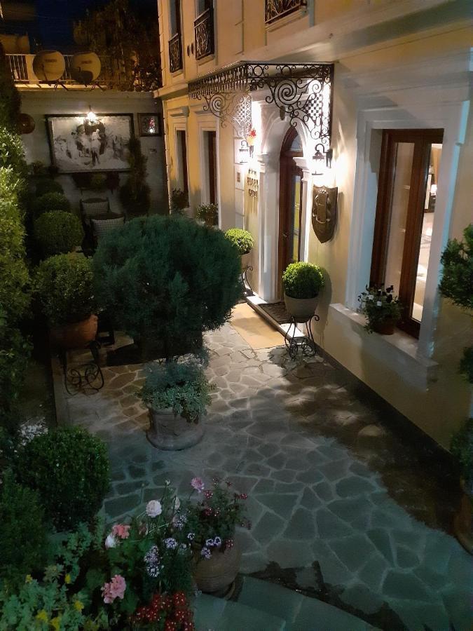 Hotel Guri Ελβασάν Εξωτερικό φωτογραφία