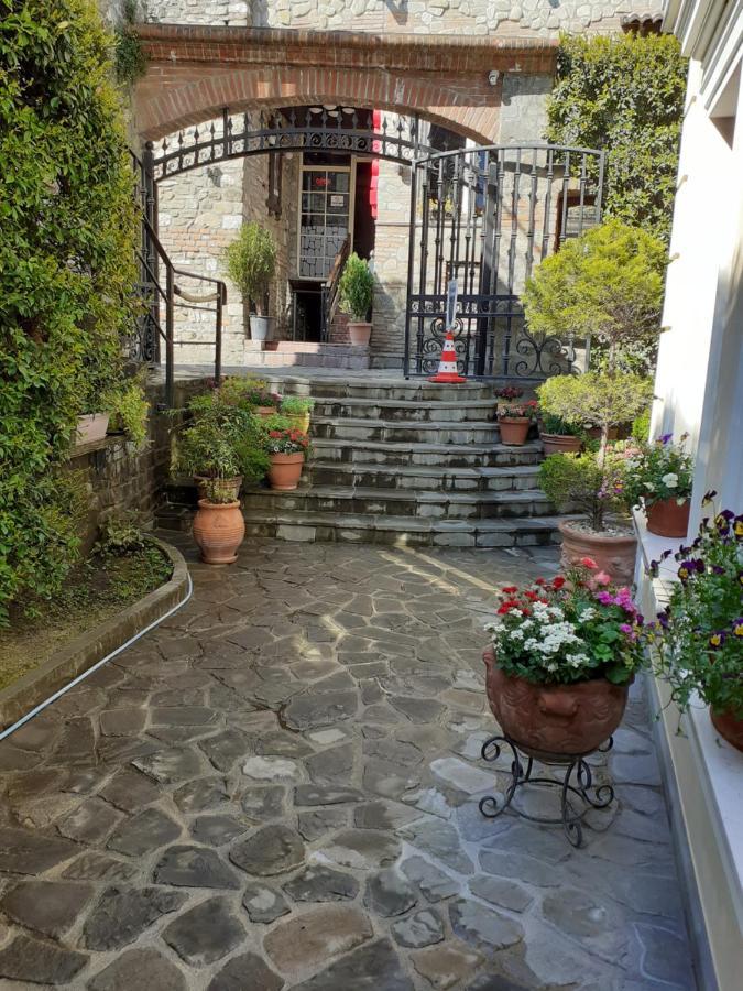 Hotel Guri Ελβασάν Εξωτερικό φωτογραφία